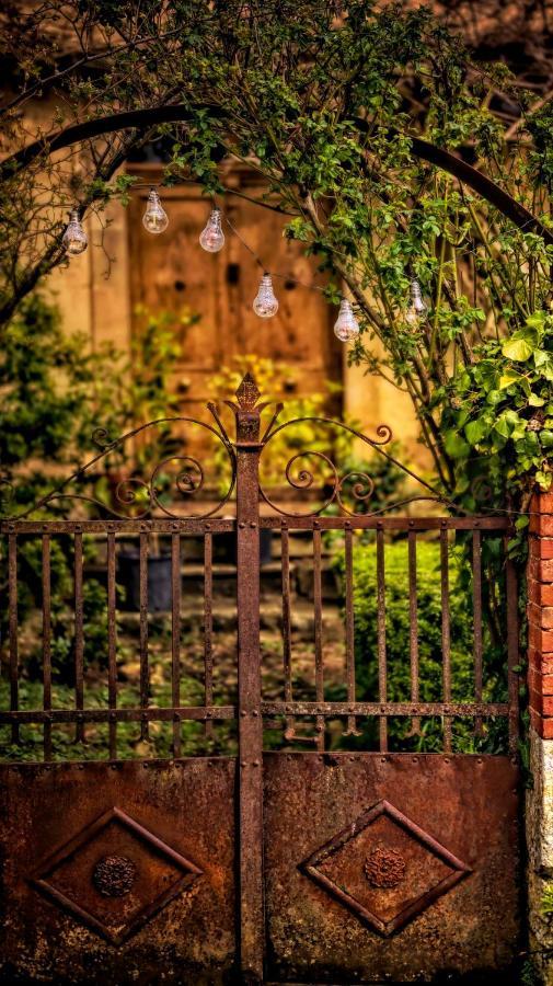 Mule Bed & Breakfast Lagardere Dış mekan fotoğraf